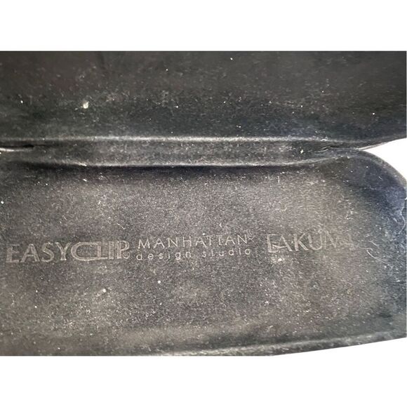 Easy Clip Takumi Manhattan Design Studio Glasses Case Black Hard Shell Travel - Picture 8 of 9
